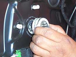 removing plastic gear from regulator